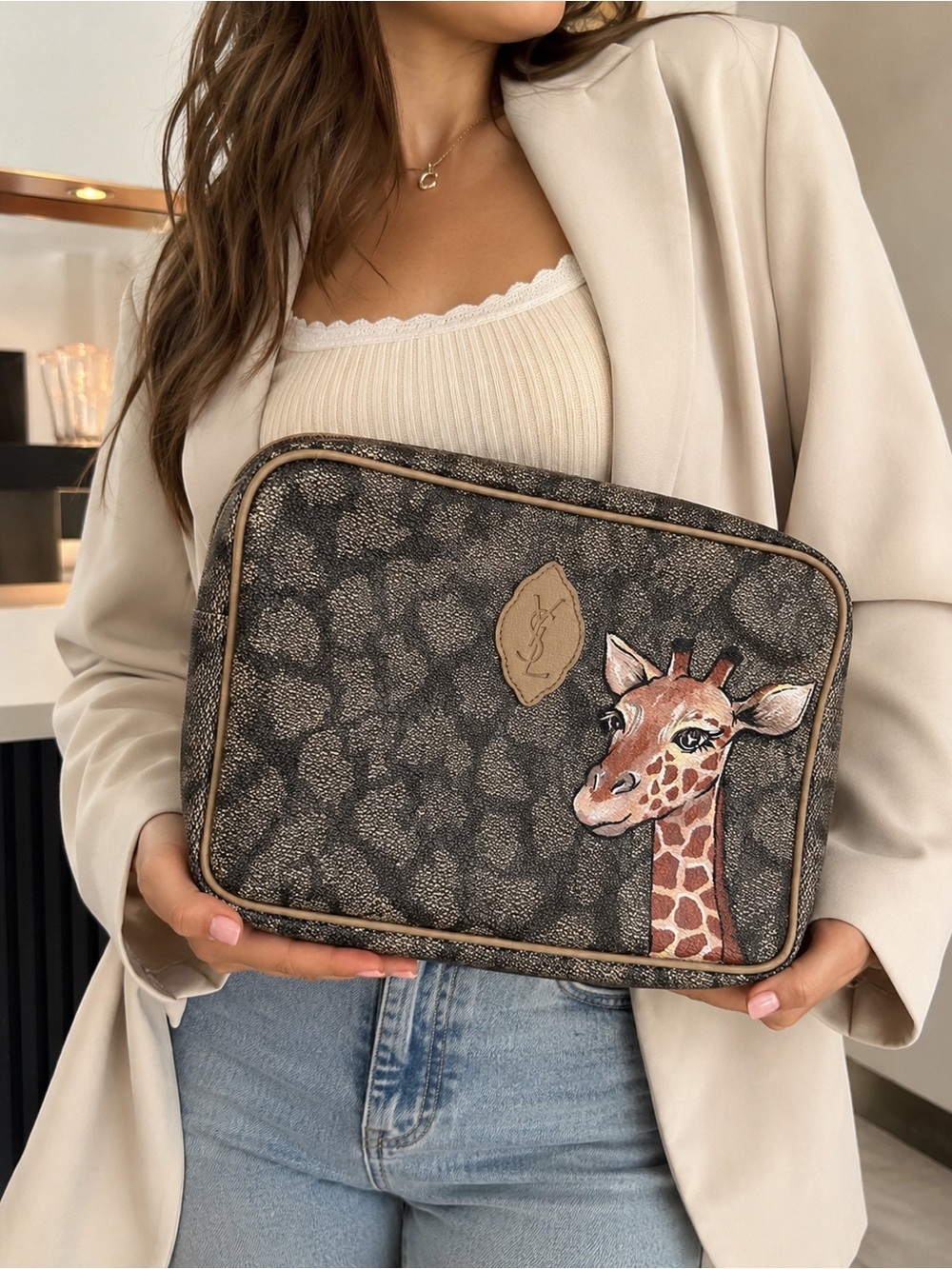 Yves Saint Laurent Hand-Painted Vintage Giraffe Print Clutch Pouch Toiletry Bag🦒 - Picture 2 of 16